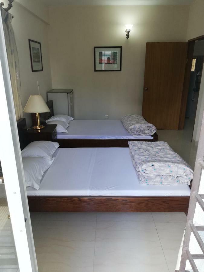 Ambrosia Guest House Dhaka Extérieur photo