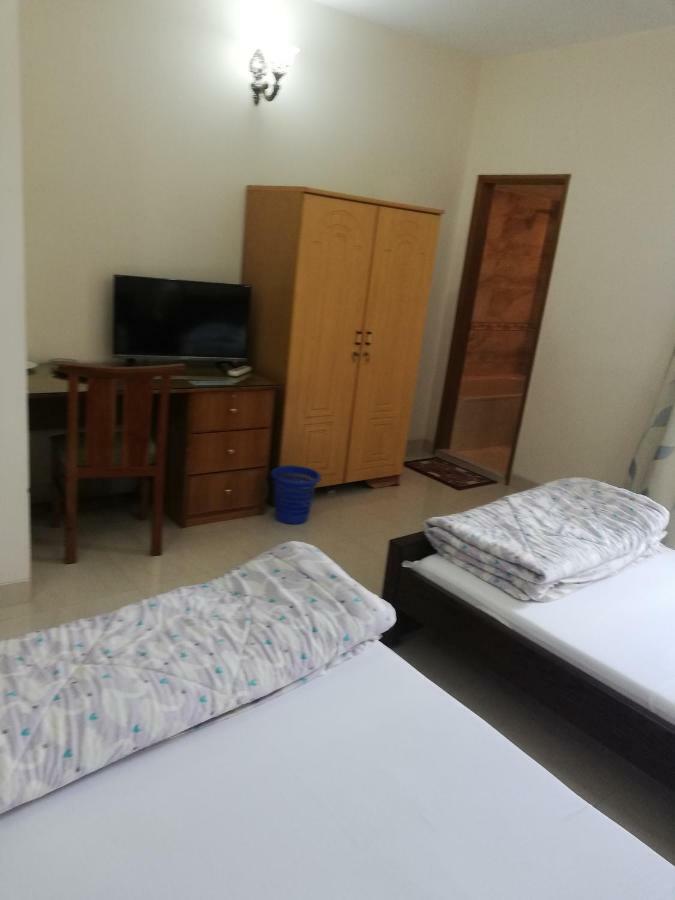 Ambrosia Guest House Dhaka Extérieur photo