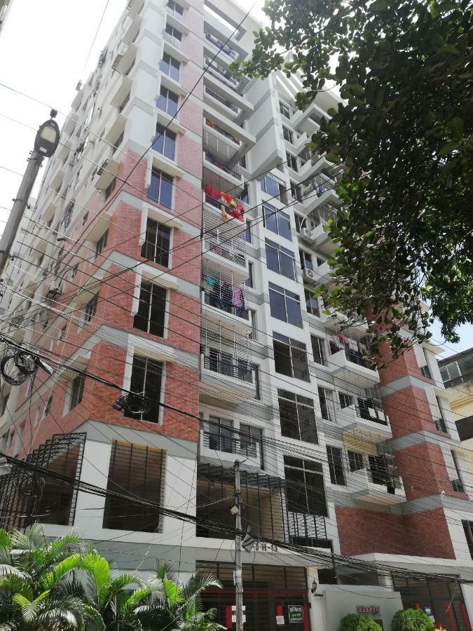 Ambrosia Guest House Dhaka Extérieur photo