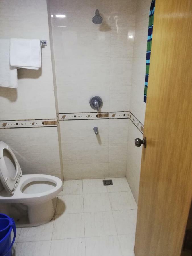 Ambrosia Guest House Dhaka Extérieur photo