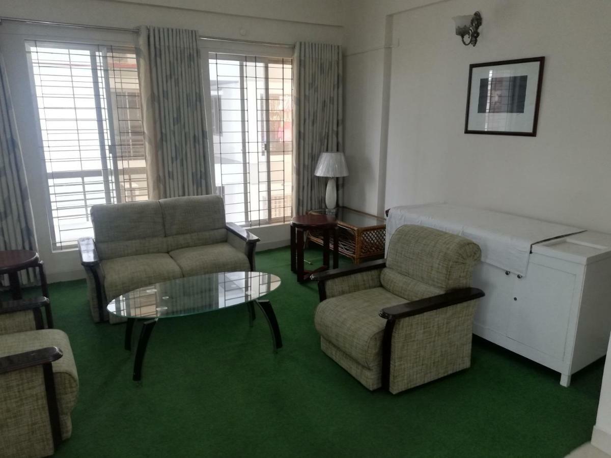 Ambrosia Guest House Dhaka Extérieur photo