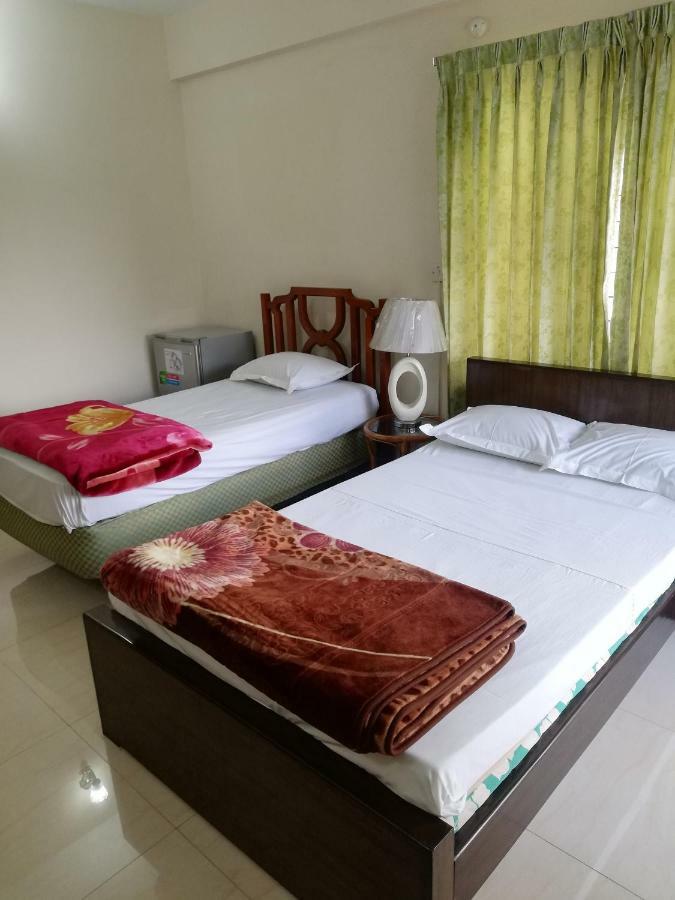 Ambrosia Guest House Dhaka Extérieur photo