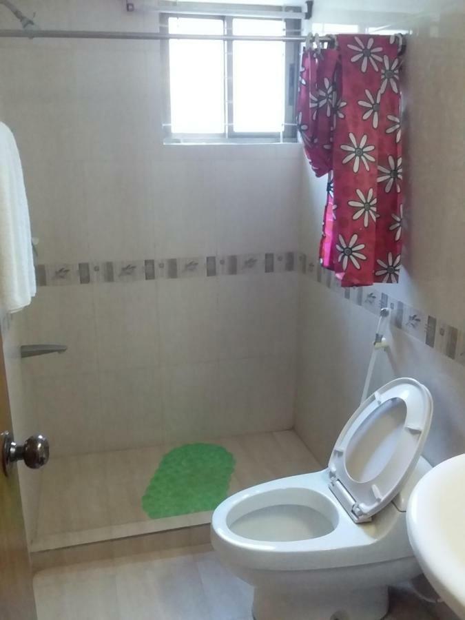 Ambrosia Guest House Dhaka Extérieur photo