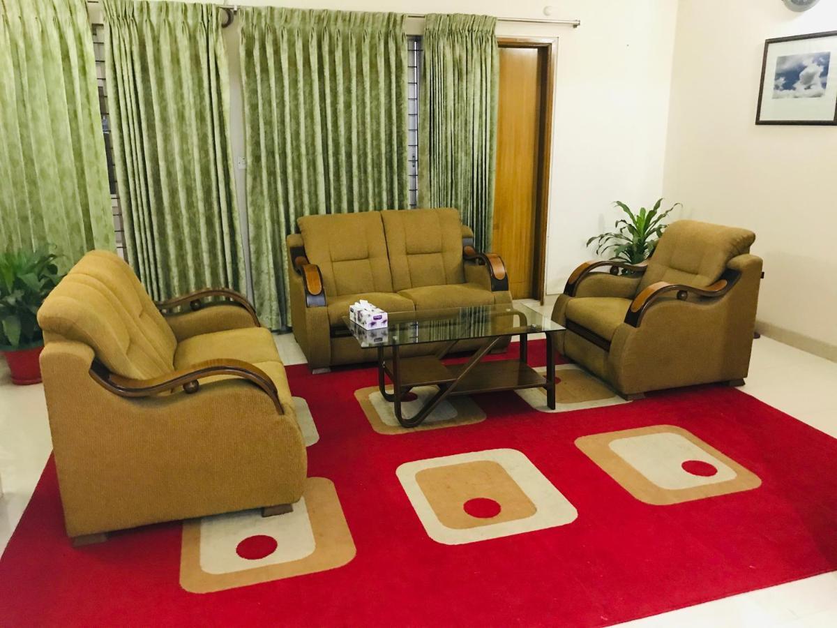Ambrosia Guest House Dhaka Extérieur photo